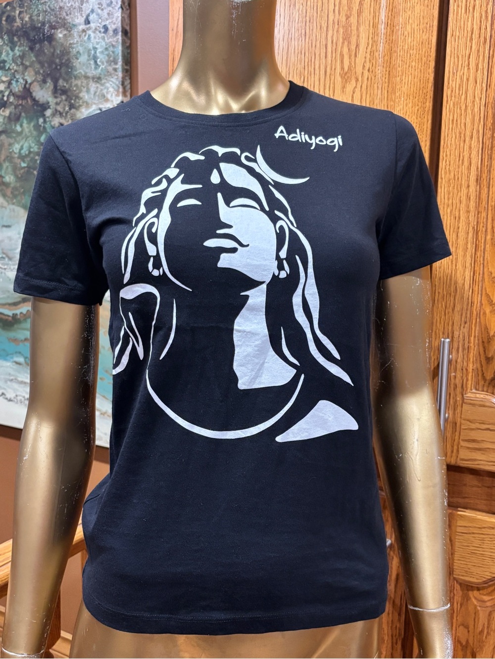 Women's Black Graphic Tee “Adiyogi “ graphic. 11-12Y